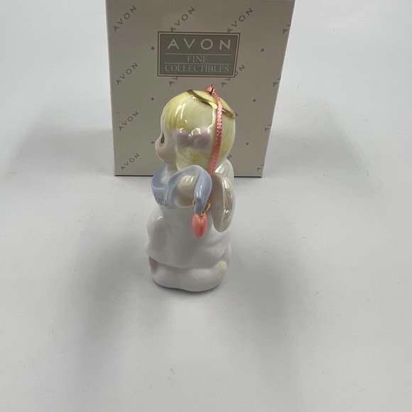 Vintage Precious Moments Enesco 1998 PMI Peace On Earth Christmas Figurine - Picture 3 of 8